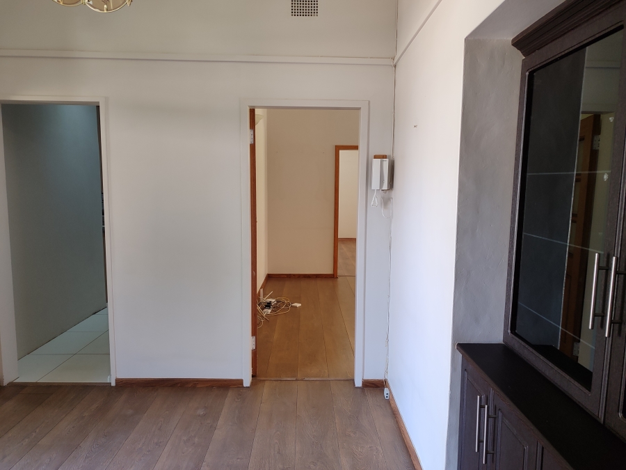 5 Bedroom Property for Sale in Stilfontein North West